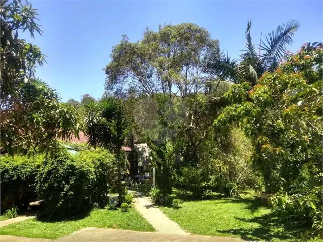 Sítio / Chácara para Venda em Itapecerica da Serra/SP Refúgio da Serra 3 Quartos
