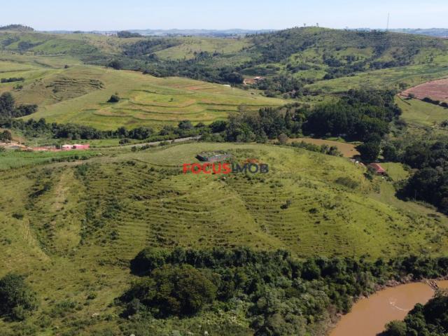 Sítio / Chácara para Venda em Itapira/SP Águas Claras