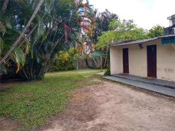 Sítio / Chácara para Venda em Itaquaquecetuba/SP Vila Maria Augusta 4 Quartos