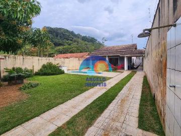 Sítio / Chácara para Venda em Itariri/SP Zona Rural 3 Quartos