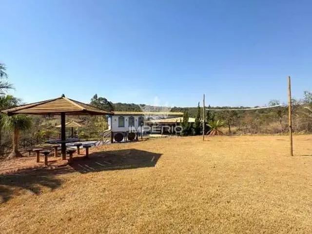 Sítio / Chácara para Venda em Itatiaiuçu/MG Capela Nova 4 Quartos
