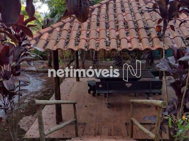 Sítio / Chácara para Venda em Itatiaiuçu/MG Zona Rural 4 Quartos