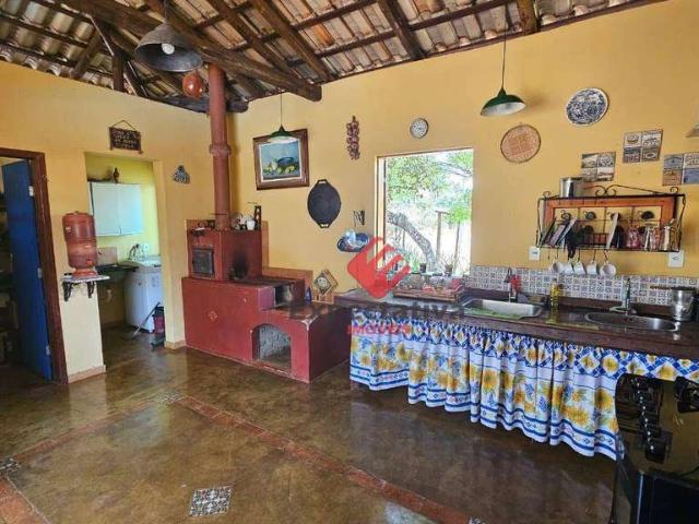 Sítio / Chácara para Venda em Itatiaiuçu/MG Zona Rural 4 Quartos