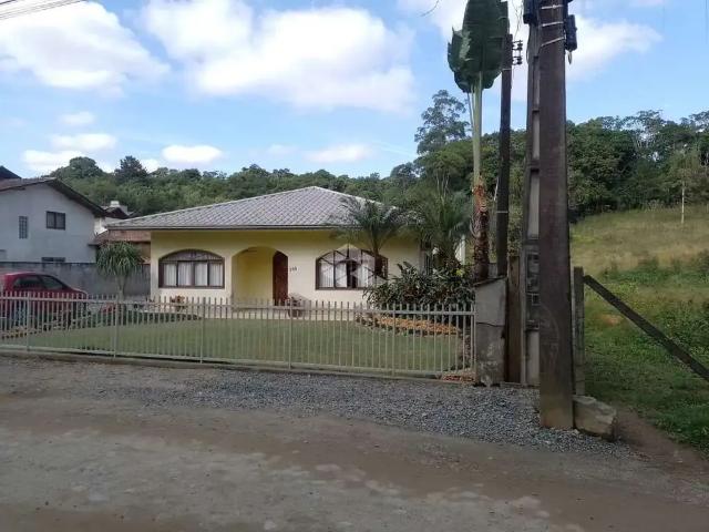 Sítio / Chácara para Venda em Joinville/SC Itinga 3 Quartos