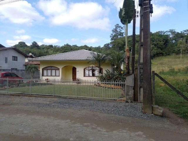 Sítio / Chácara para Venda em Joinville/SC Itinga 3 Quartos