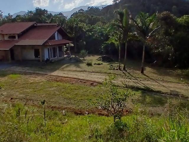 Sítio / Chácara para Venda em Joinville/SC Vila Nova 4 Quartos