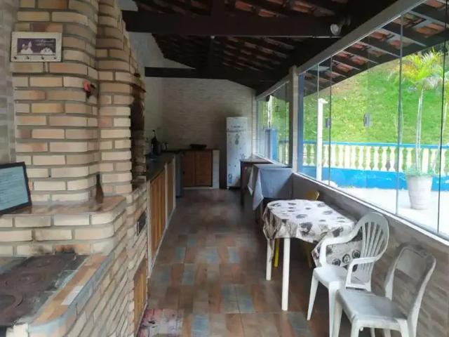 Sítio / Chácara para Venda em Jacareí/SP Área Rural de Jacareí 3 Quartos