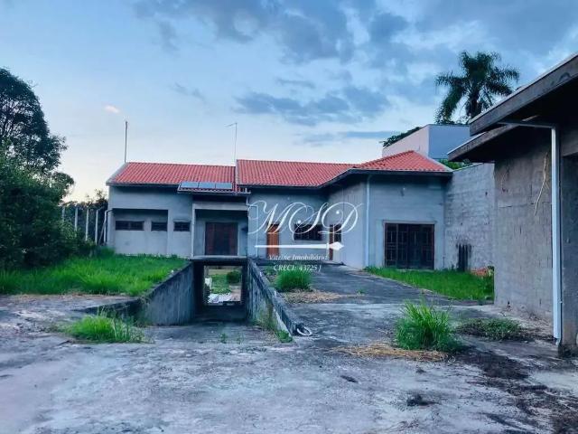 Sítio / Chácara para Venda em Jacareí/SP Condomínio Lagoinha 3 Quartos