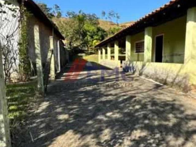 Sítio / Chácara para Venda em Jacutinga/MG Zona Rural 3 Quartos