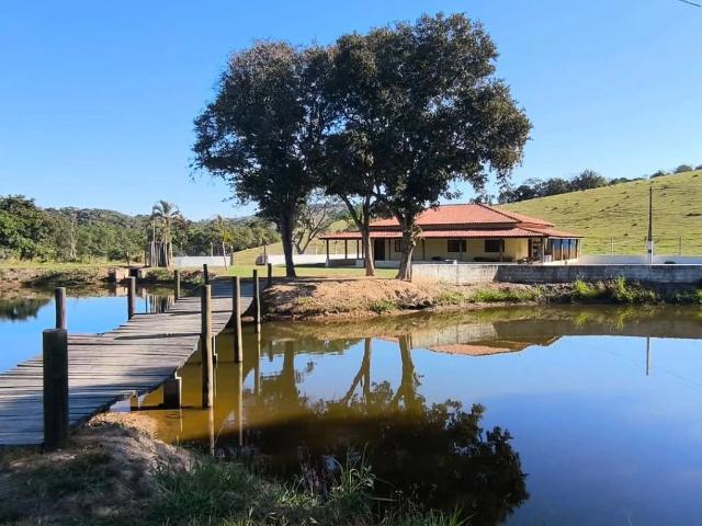 Sítio / Chácara para Venda em Jacutinga/MG Zona Rural 3 Quartos