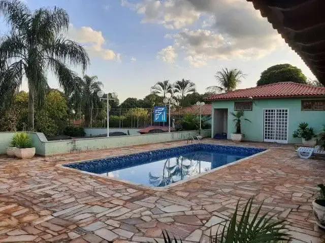Sítio / Chácara para Venda em Jardinópolis/SP Condomínio Village Bandeirantes I 4 Quartos