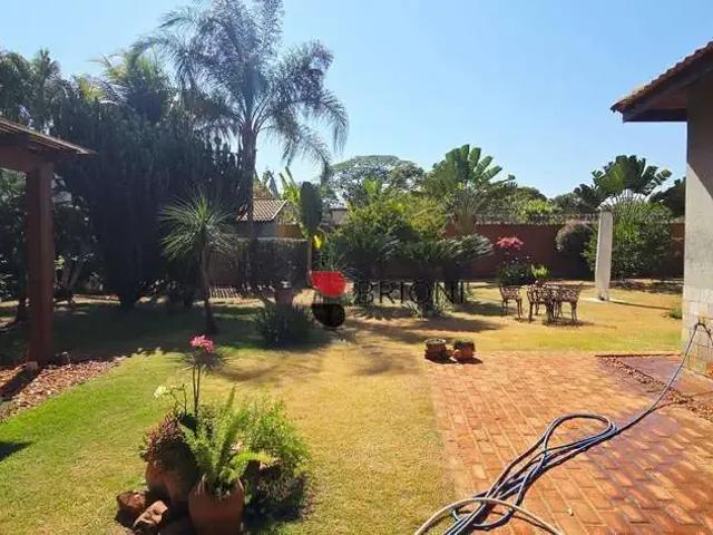 Sítio / Chácara para Venda em Jardinópolis/SP Condomínio Village I 3 Quartos