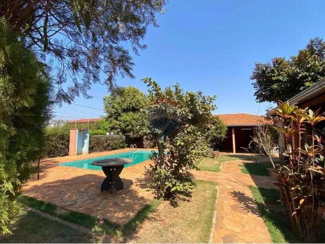 Sítio / Chácara para Venda em Jardinópolis/SP Centro 3 Quartos