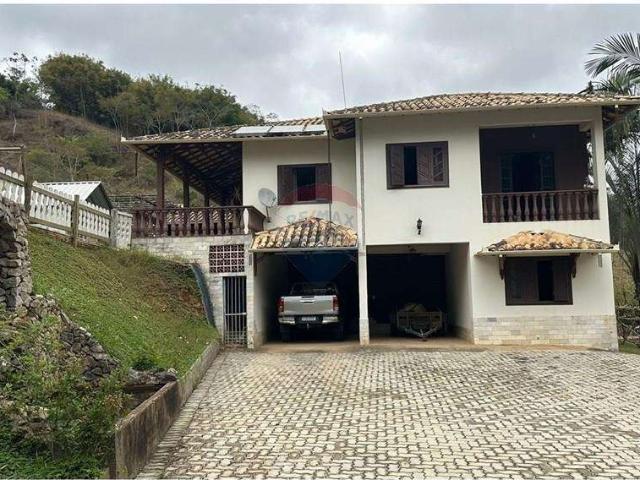 Sítio / Chácara para Venda em Juiz de Fora/MG Floresta 4 Quartos