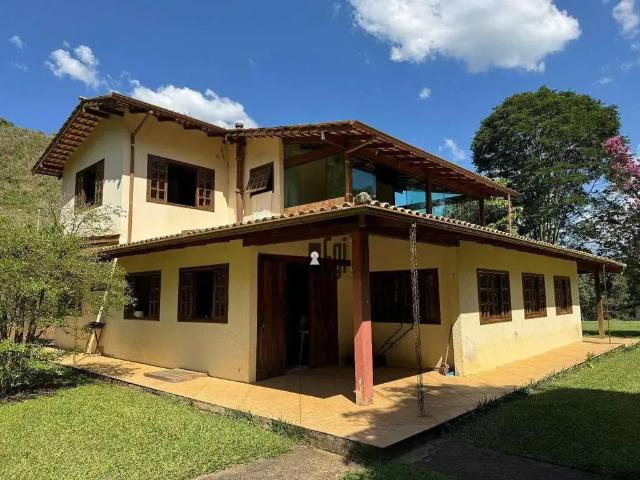 Sítio / Chácara para Venda em Juiz de Fora/MG Torreões 4 Quartos