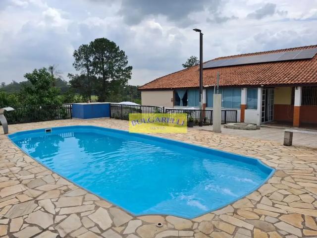 Sítio / Chácara para Venda em Jundiaí/SP Chácara São Francisco 4 Quartos