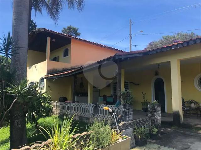 Sítio / Chácara para Venda em Jundiaí/SP Vivenda 4 Quartos