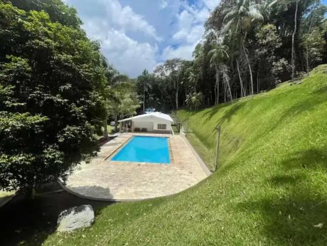 Sítio / Chácara para Venda em Juquitiba/SP Centro 4 Quartos