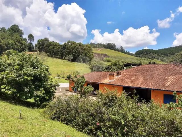 Sítio / Chácara para Venda em Juquitiba/SP Centro 5 Quartos