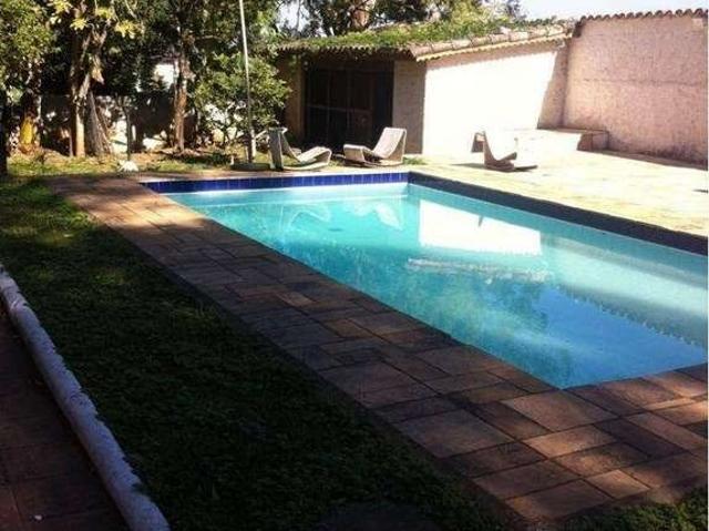 Sítio / Chácara para Venda em Osasco/SP Três Montanhas 5 Quartos