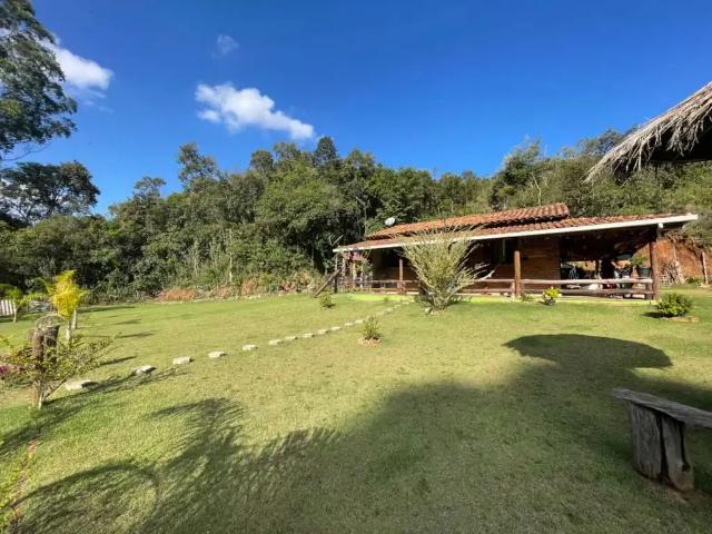 Sítio / Chácara para Venda em Ouro Branco/MG Água Limpa 2 Quartos