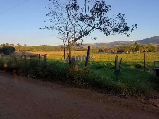 Sítio / Chácara para Venda em Ouro Fino/MG Peitudos 3 Quartos