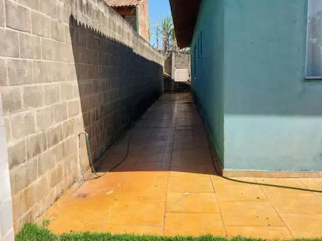 Sítio / Chácara para Venda em Londrina/PR Jardim Maravilha 4 Quartos