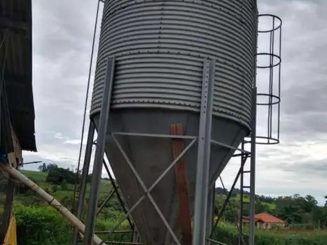 Sítio / Chácara para Venda em Laranjal Paulista/SP Zona Rural 6 Quartos