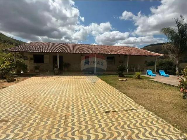 Sítio / Chácara para Venda em Leopoldina/MG Centro 4 Quartos