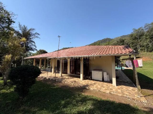 Sítio / Chácara para Venda em Luiz Alves/SC Serafim 5 Quartos