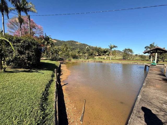 Sítio / Chácara para Venda em Monte Sião/MG Centro 2 Quartos