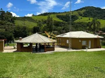 Sítio / Chácara para Venda em Monte Sião/MG Centro 3 Quartos