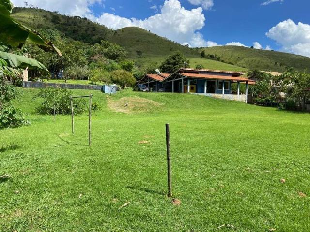 Sítio / Chácara para Venda em Monteiro Lobato/SP São Benedito