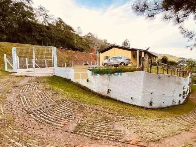 Sítio / Chácara para Venda em Monteiro Lobato/SP Zona Rural 3 Quartos