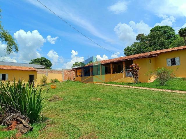 Sítio / Chácara para Venda em Mateus Leme/MG Zona Rural 3 Quartos