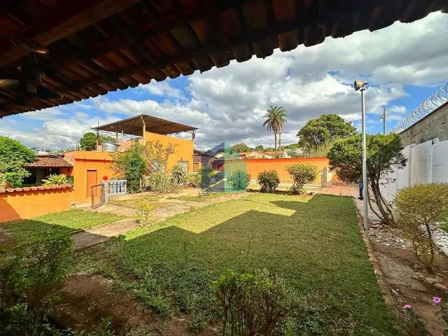 Sítio / Chácara para Venda em Mateus Leme/MG Planalto 4 Quartos