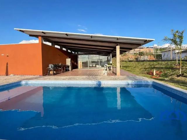 Sítio / Chácara para Venda em Mairinque/SP Dona Catarina 4 Quartos