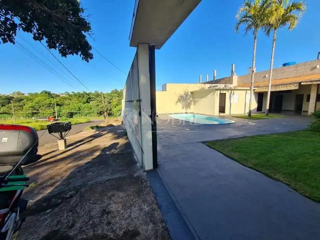 Sítio / Chácara para Venda em Maringá/PR Jardim Guairacá 4 Quartos