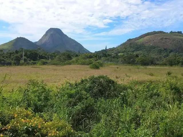 Sítio / Chácara para Venda em Maricá/RJ Itaipuaçú 12 Quartos