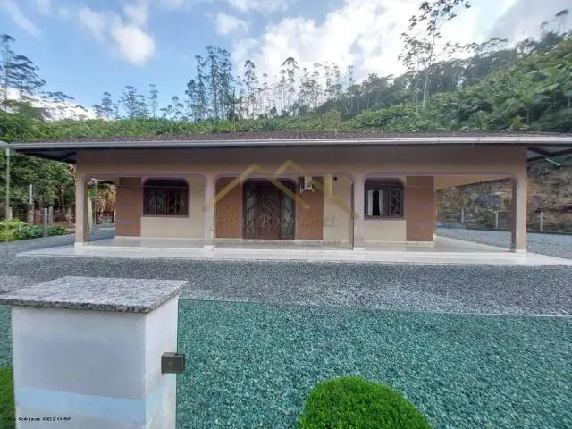 Sítio / Chácara para Venda em Massaranduba/SC Centro 3 Quartos