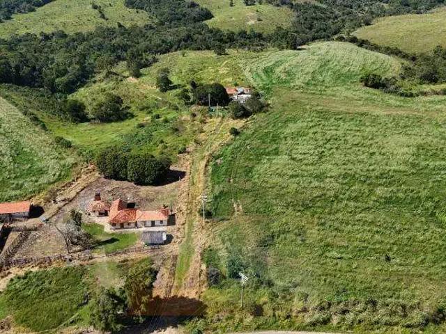 Sítio / Chácara para Venda em São Miguel Arcanjo/SP Centro