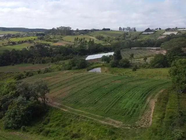 Sítio / Chácara para Venda em São Miguel Arcanjo/SP Zona Rural 2 Quartos