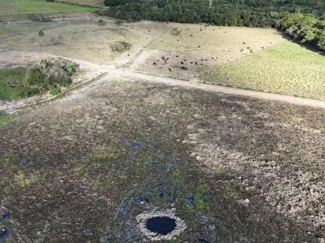 Sítio / Chácara para Venda em São Miguel Arcanjo/SP Zona Rural 3 Quartos