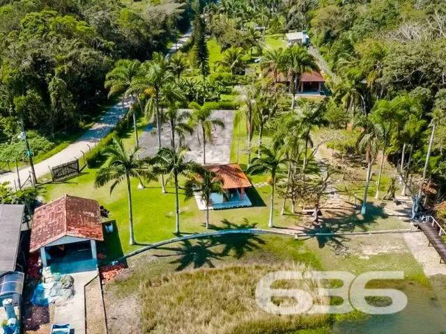 Sítio / Chácara para Venda em São Francisco do Sul/SC Laranjeiras 4 Quartos