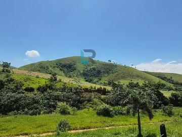 Sítio / Chácara para Venda em São José do Barreiro/SP Centro 3 Quartos