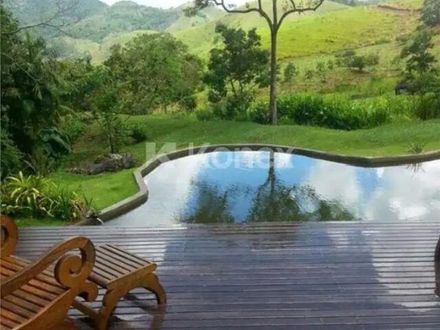 Sítio / Chácara para Venda em São José dos Campos/SP Centro 6 Quartos