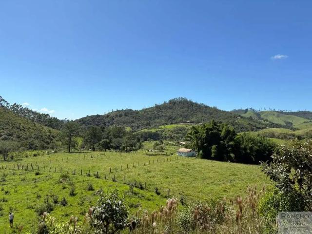 Sítio / Chácara para Venda em São José dos Campos/SP Santana