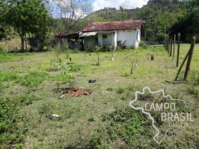 Sítio / Chácara para Venda em São José dos Campos/SP Santana 2 Quartos