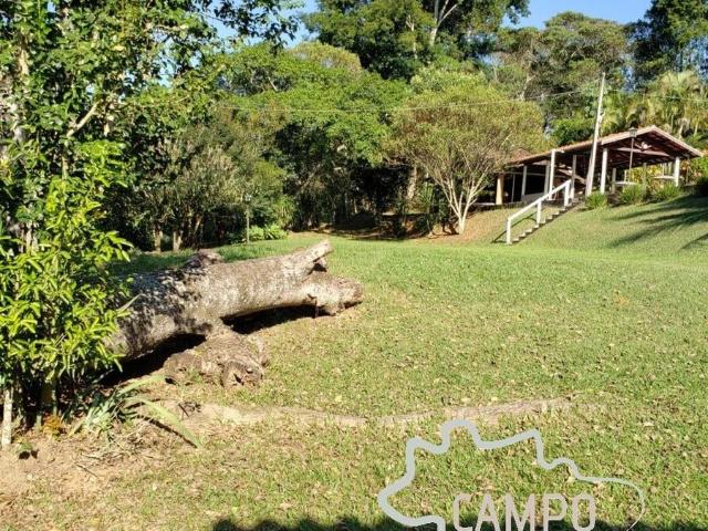 Sítio / Chácara para Venda em São José dos Campos/SP Santana 4 Quartos