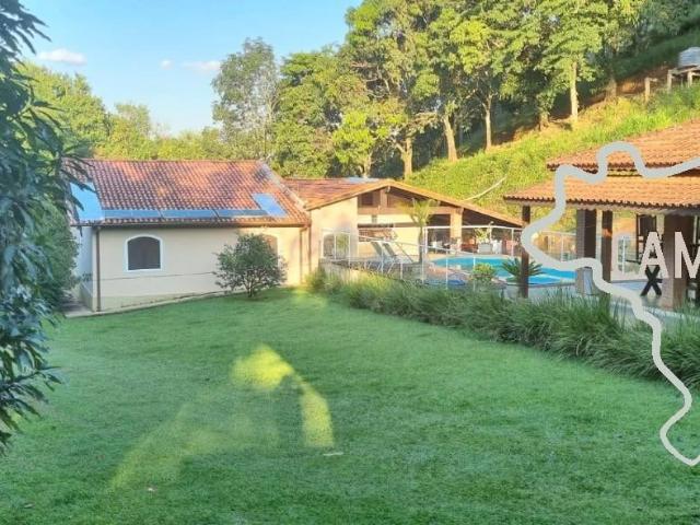 Sítio / Chácara para Venda em São José dos Campos/SP Santana 4 Quartos